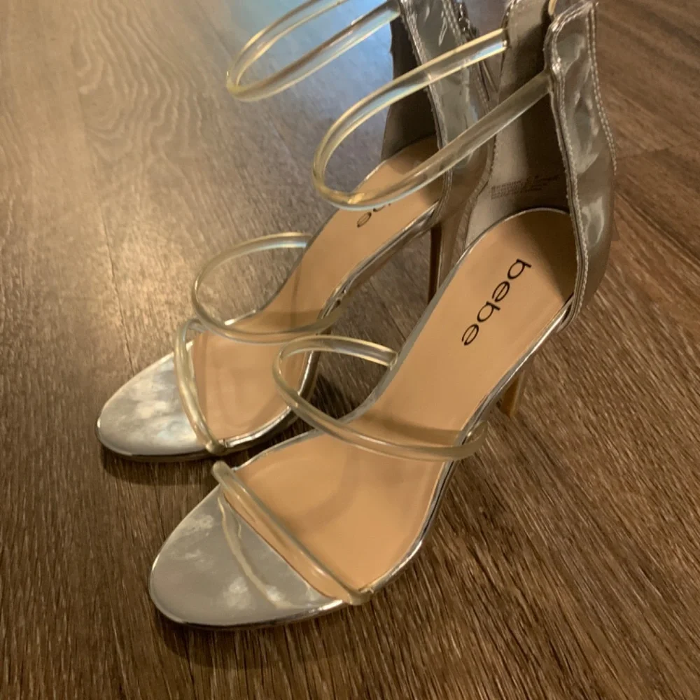 NWT BEBE Heel size 8